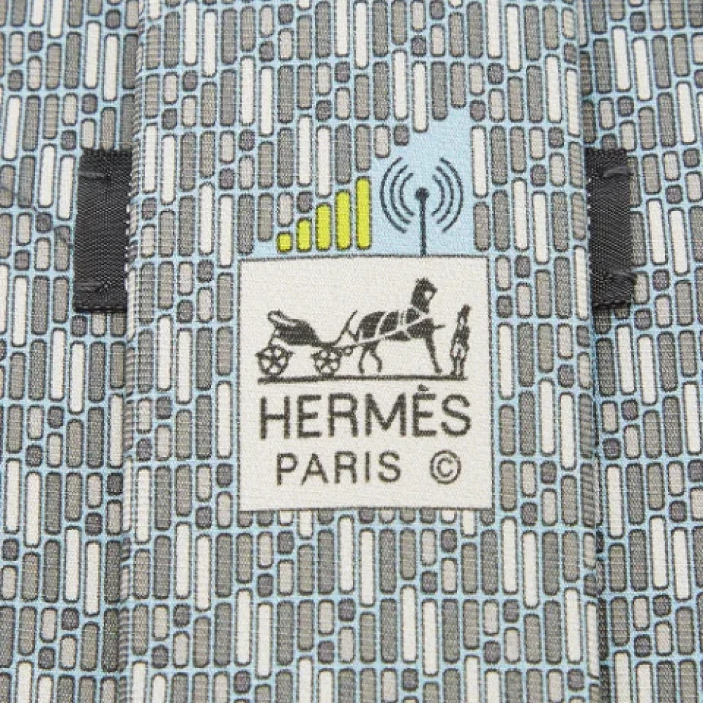 Hermès Vintage Pre-owned Silk tops Gray Heren