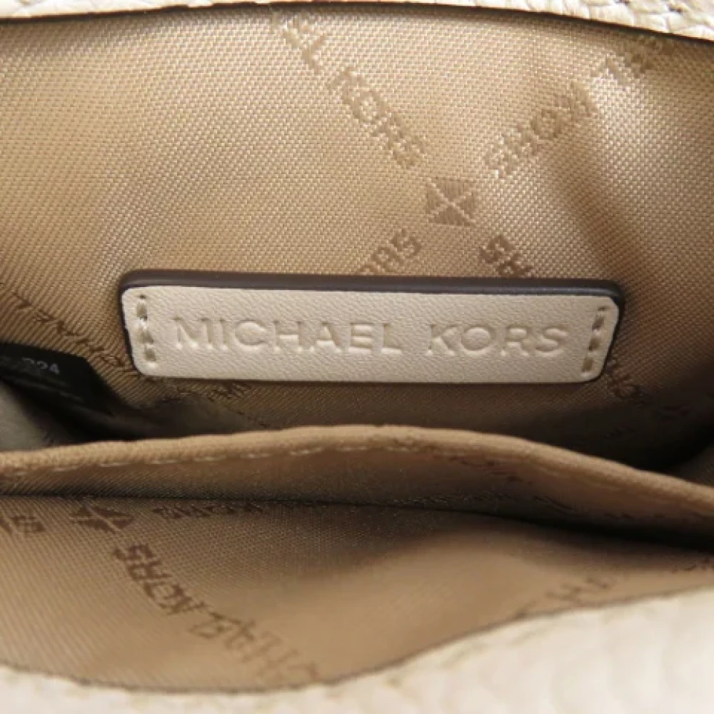 Michael Kors Pre-owned Leather handbags Beige Dames