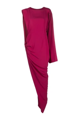 Draperad asymmetrisk maxiklänning