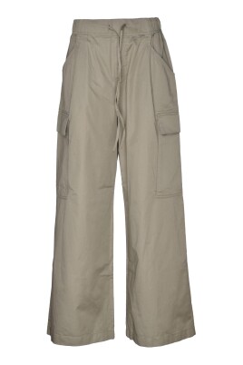 cargo-pants-in-100-cotton