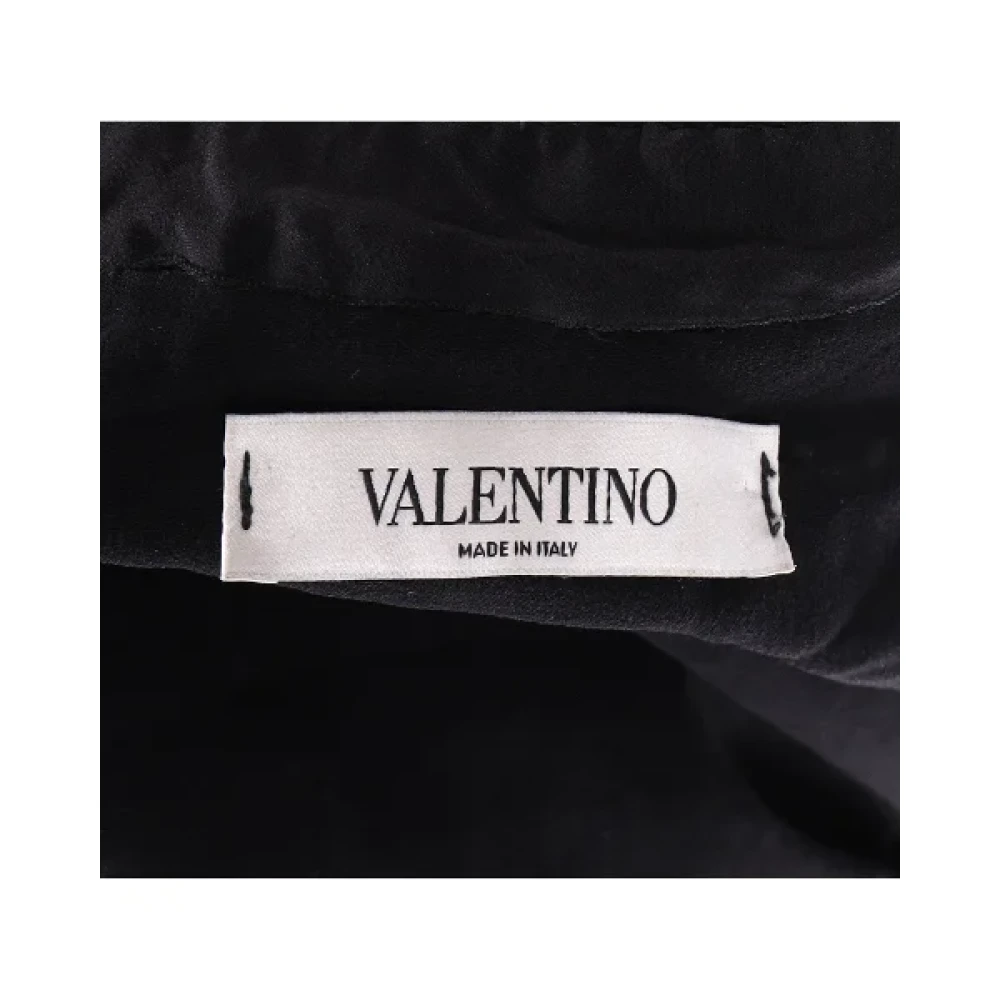 Valentino Vintage Pre-owned Wool outerwear Black Dames