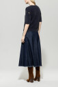 pull-a-manches-courtes-orne-de-pierres