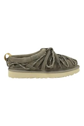 Tasman Lace