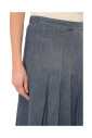 jupe-midi-en-denim-bleu-avec-ourlet-effiloche
