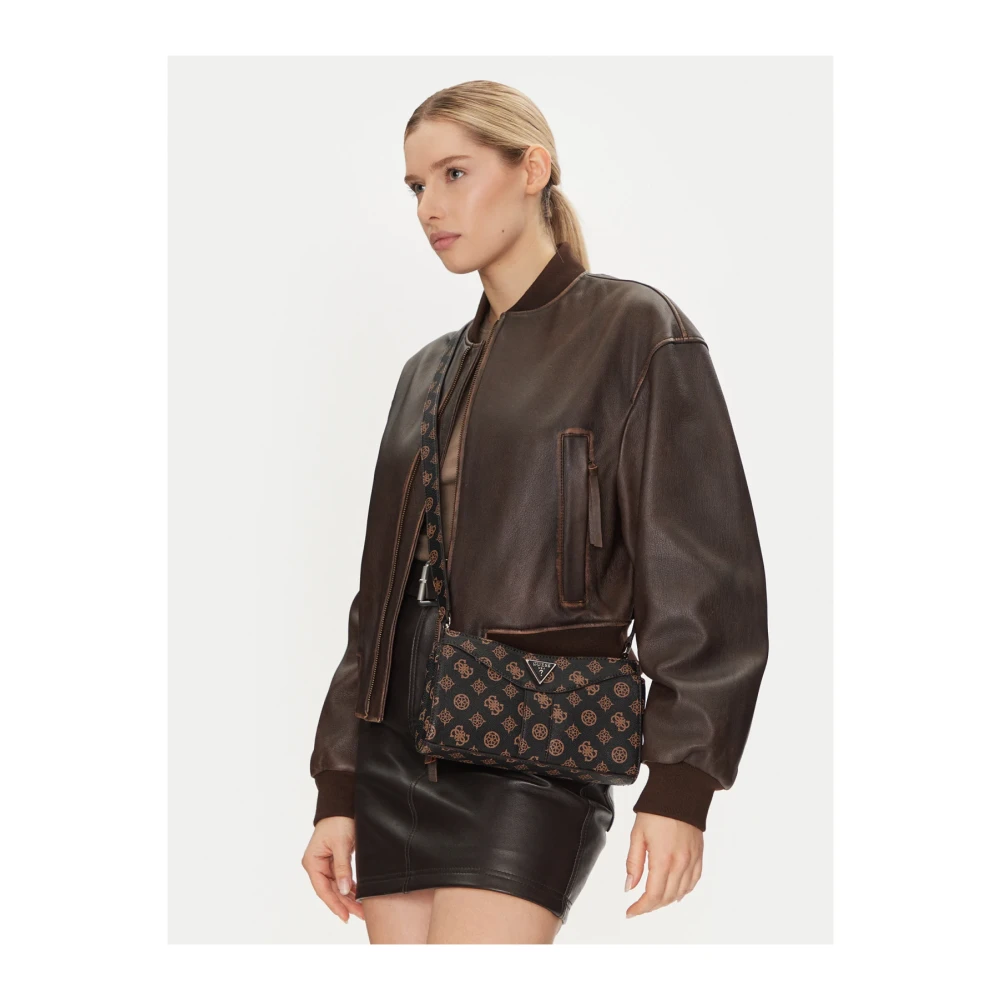 Guess Monogram Schoudertas Bruin Logo Brown Dames