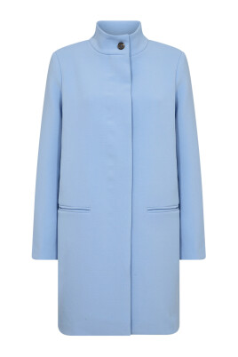 eco-friendly-coat-with-high-neck