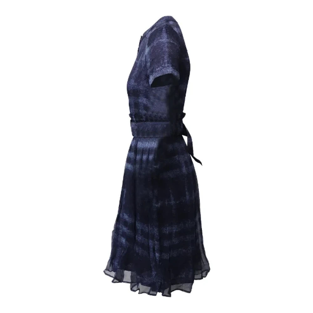 Burberry Vintage Pre-owned Silk dresses Blue Dames