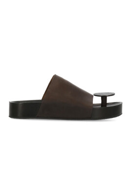brown-leather-flip-flop-sandals-for-men