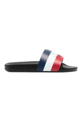 fashionable-slides-for-summer-outings