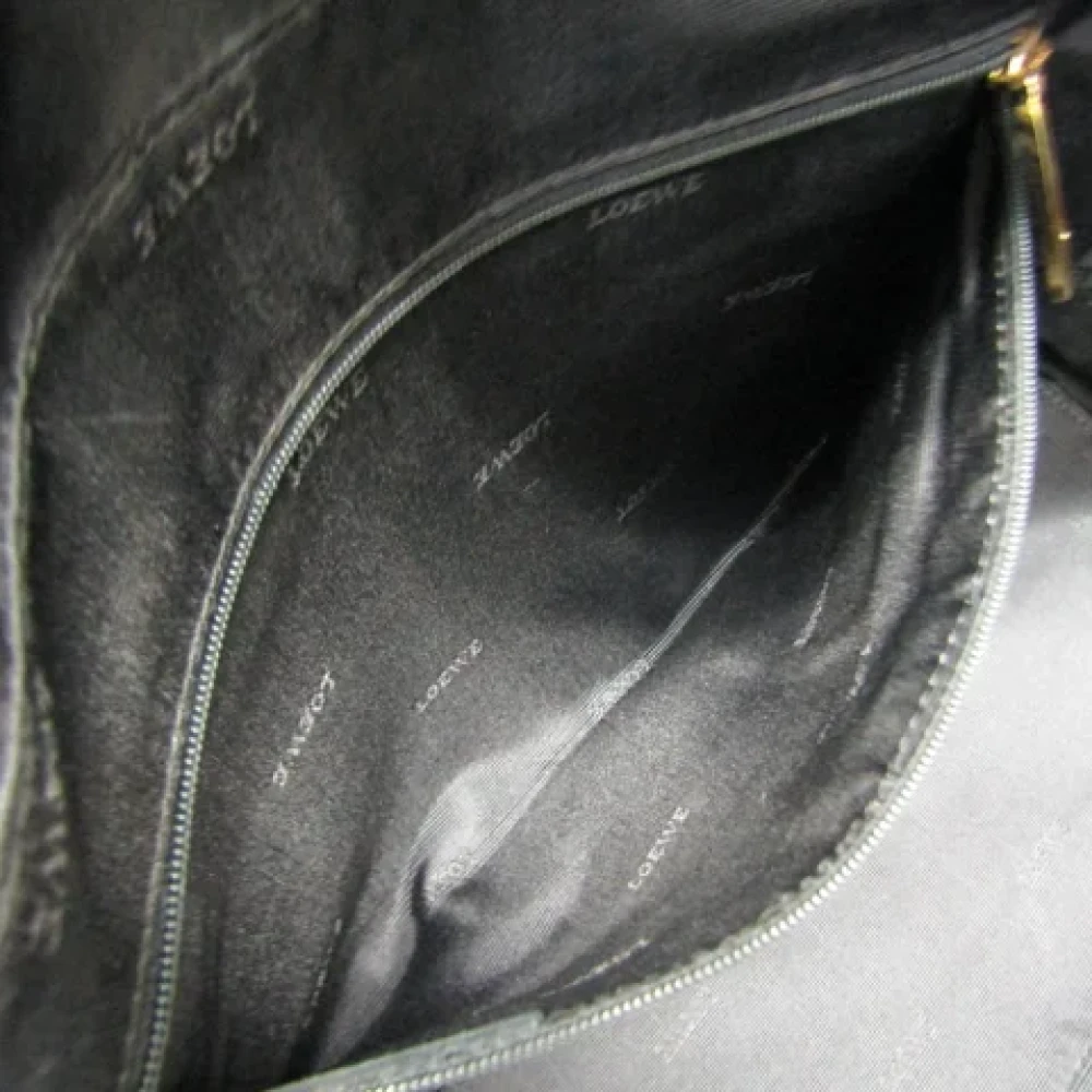 Loewe Pre-owned Leather handbags Brown Dames