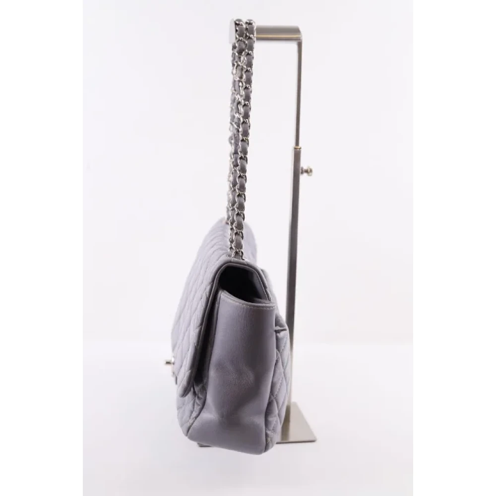 Chanel Vintage Pre-owned Leather shoulder-bags Gray Dames