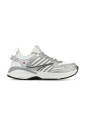 dash-sneakers