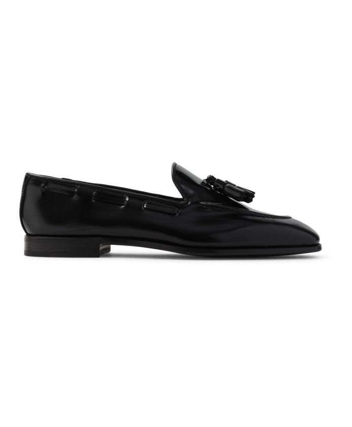 mocassins-noirs-elegants-et-chics