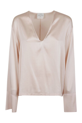 silk-shirt-nude-and-neutrals