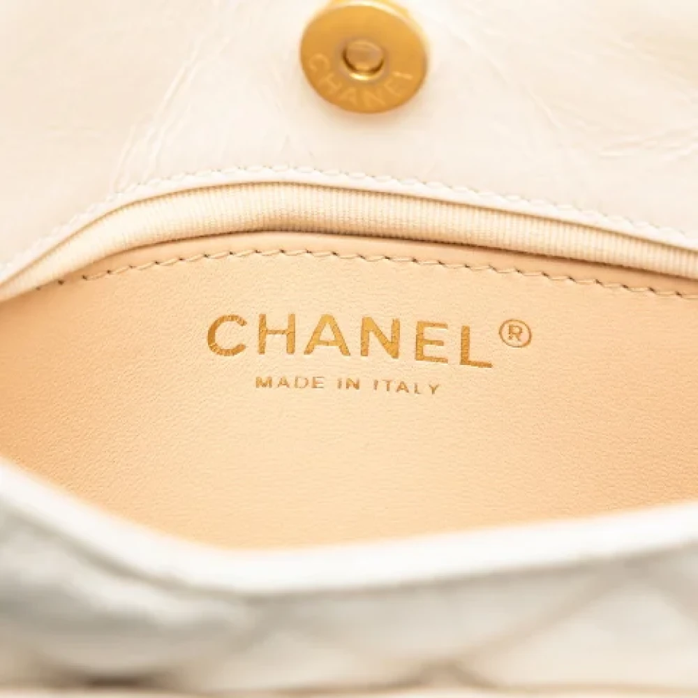 Chanel Vintage Pre-owned Leather crossbody-bags White Dames