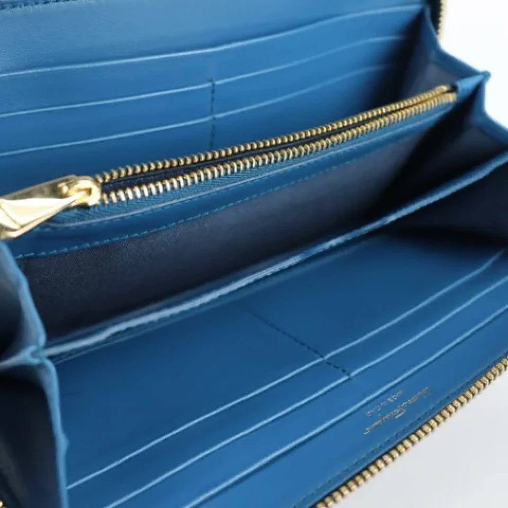 Salvatore Ferragamo Pre-owned Leather wallets Blue Dames