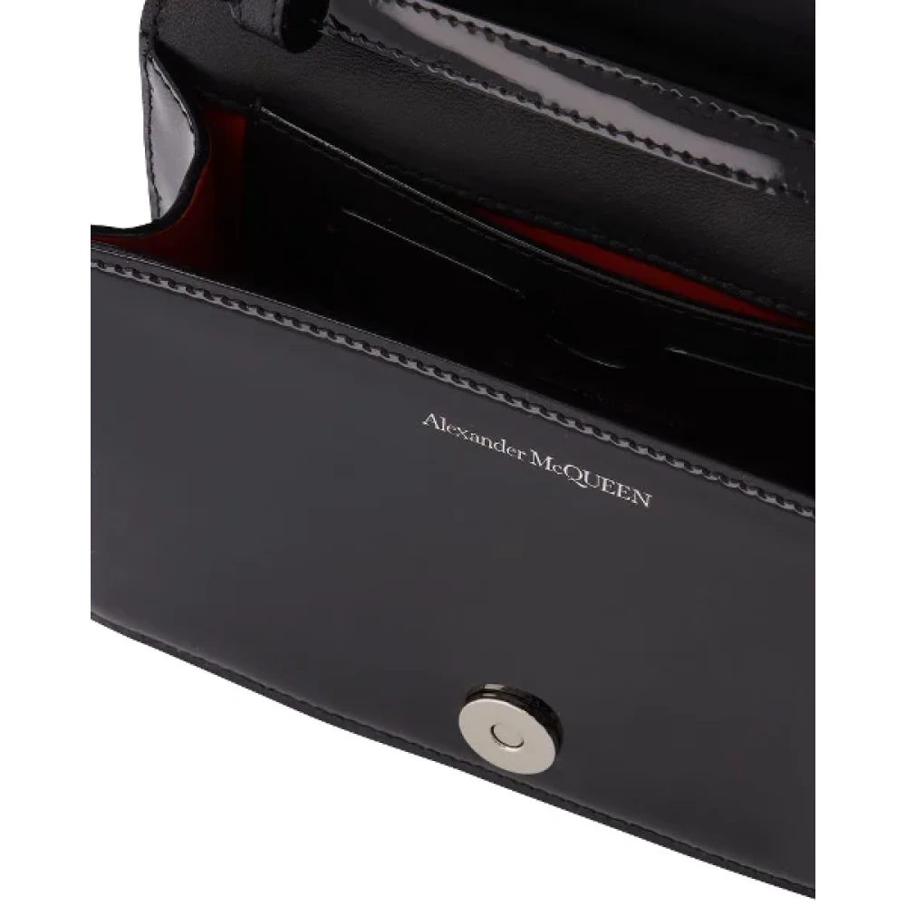 alexander mcqueen Leather handbags Black Dames