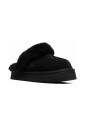 black-suede-sandals-with-sheepskin