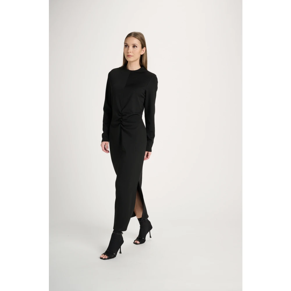 March23 Maxirok met bloemenprint Black Dames