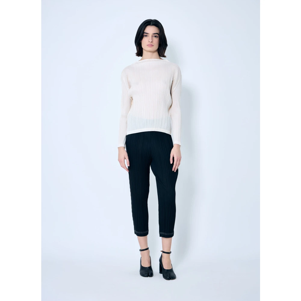 Issey Miyake Geplooide Korte Broek Black Dames