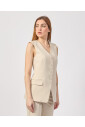 veste-tailleur-avec-detail-de-volant