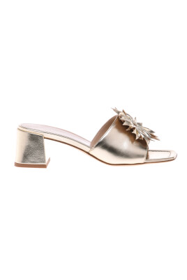 clogs-in-light-gold-laminated-nappa