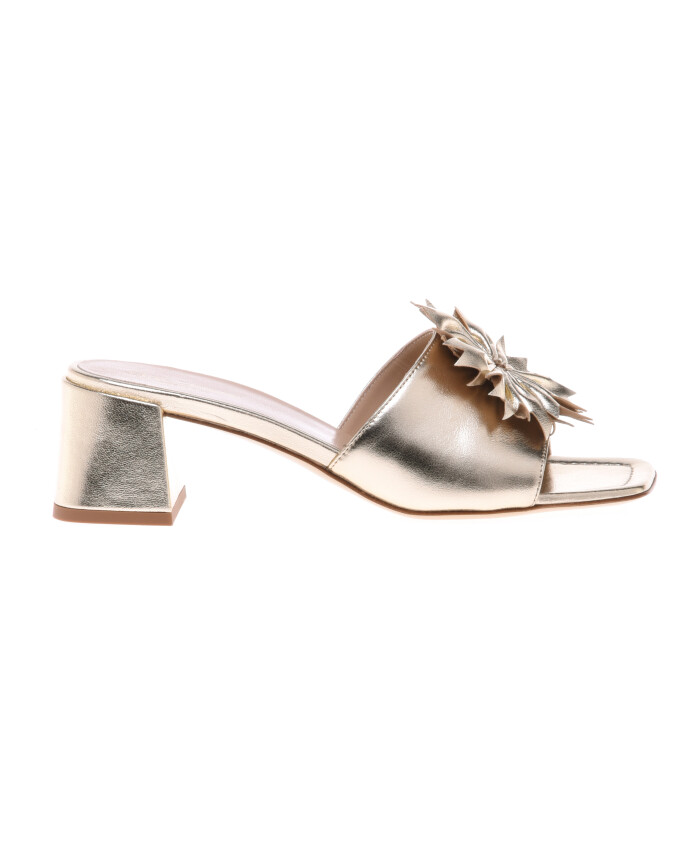clogs-in-light-gold-laminated-nappa