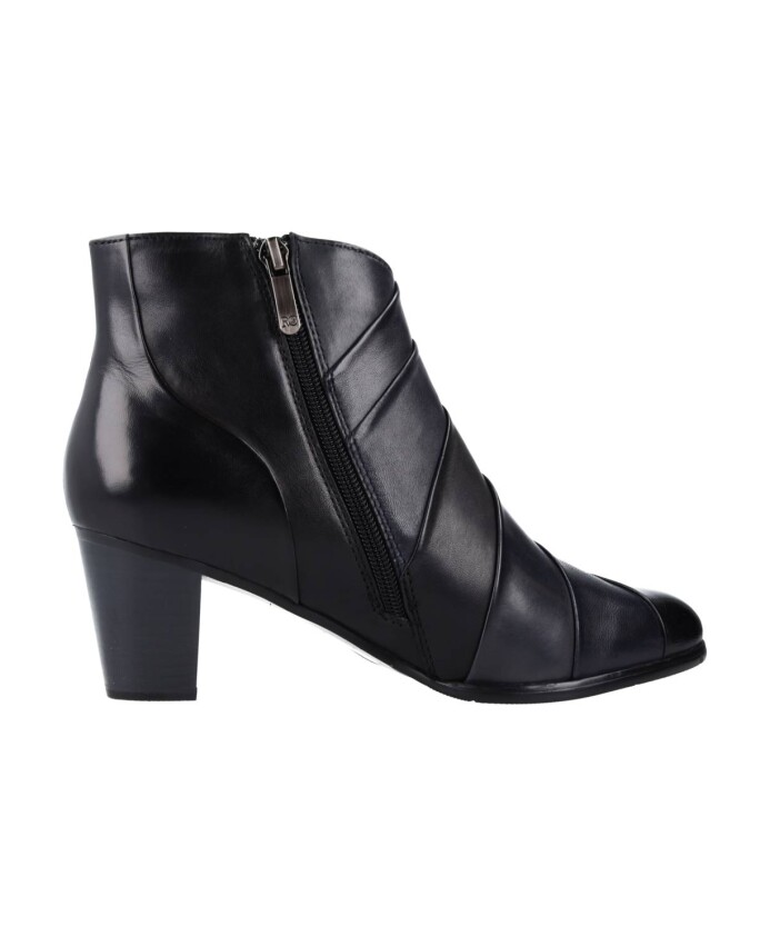 elegantes-bottines-a-talons