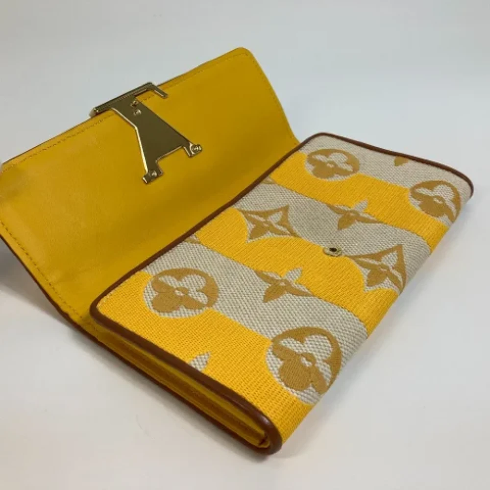 Louis Vuitton Vintage Pre-owned Canvas wallets Yellow Dames