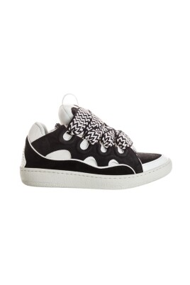 curb-sneakers