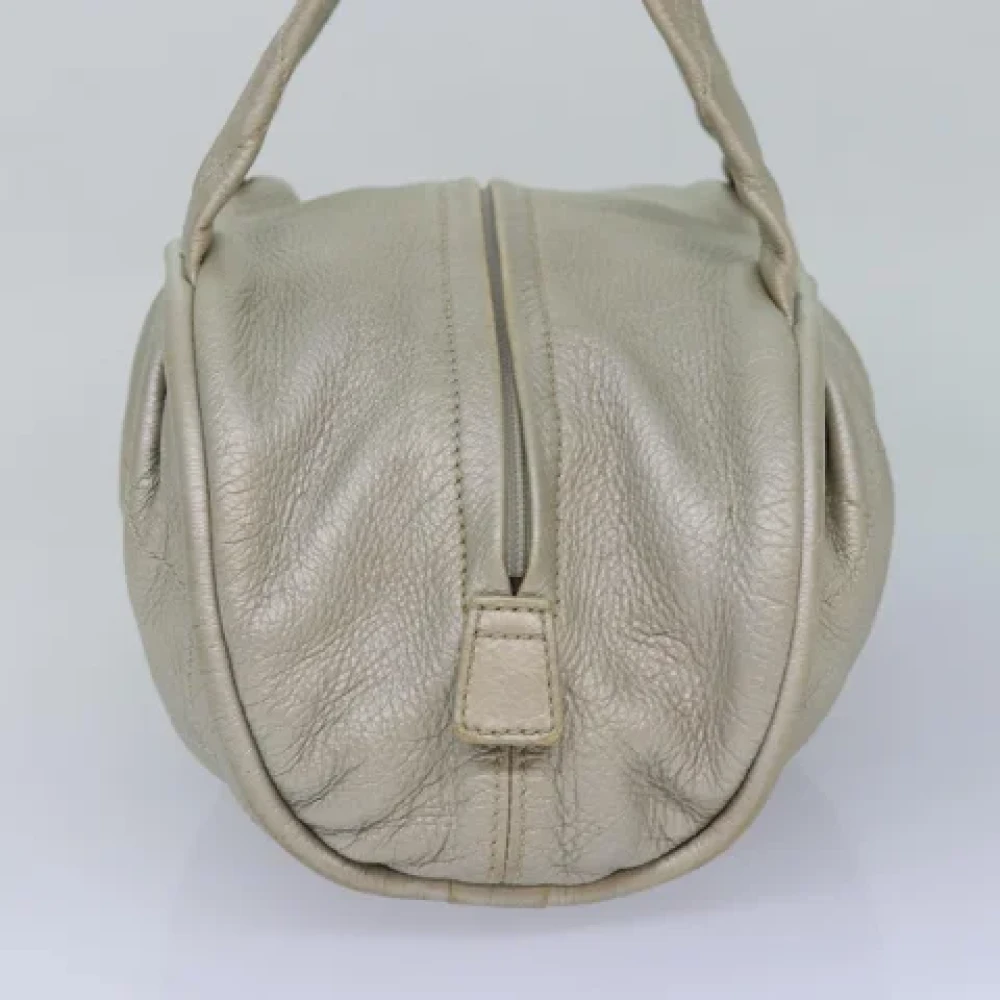 Chanel Vintage Pre-owned Leather handbags Gray Dames
