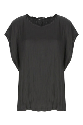 black-pleated-crew-neck-short-sleeve-blouse