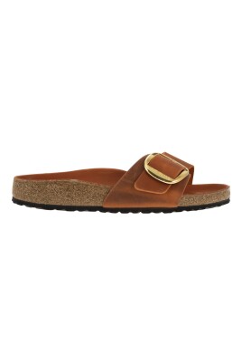 madrid-big-buckle-flat-sandal