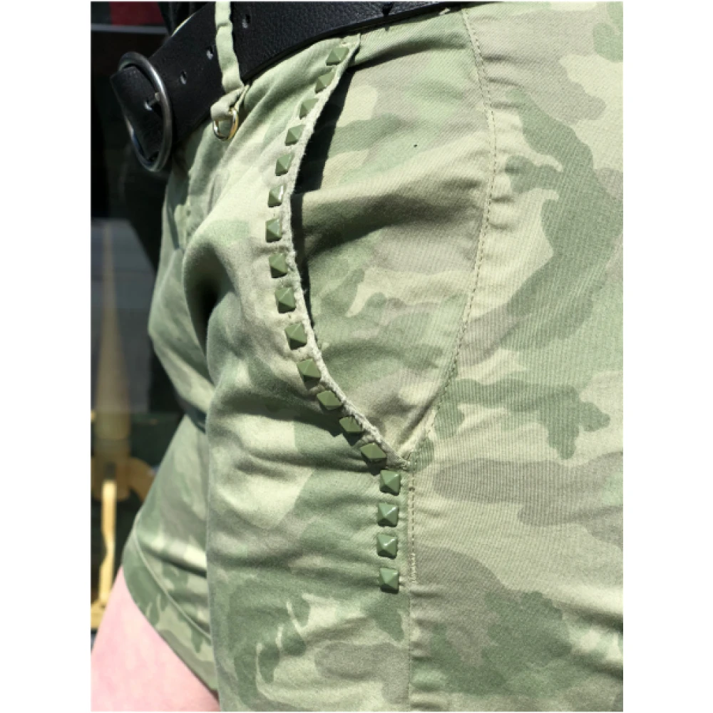 Mason's Camouflage Bermuda Shorts met decoratieve studs Green Dames