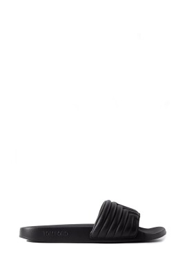 quilted-leather-sliders-in-black