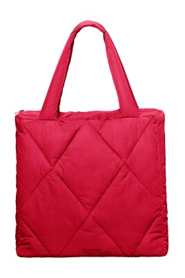 diamond-quilted-padded-bag