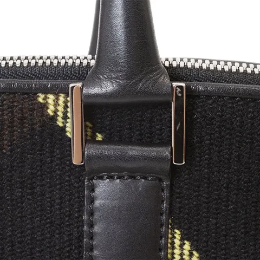 Burberry Vintage Pre-owned Wool handbags Brown Dames