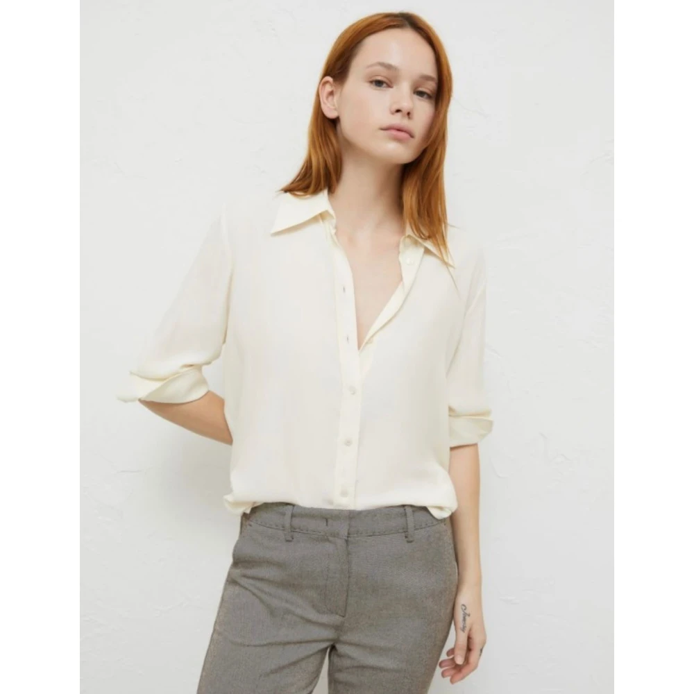 Marella Crème Blouses voor Vrouwen Beige Dames