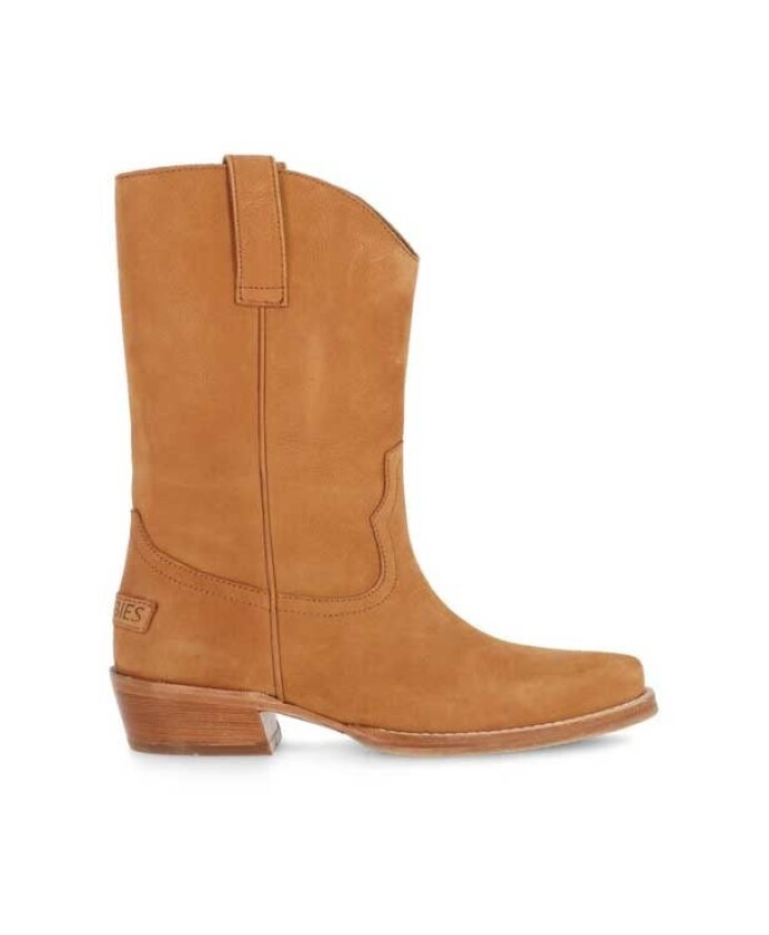 bottes-en-cuir-cognac