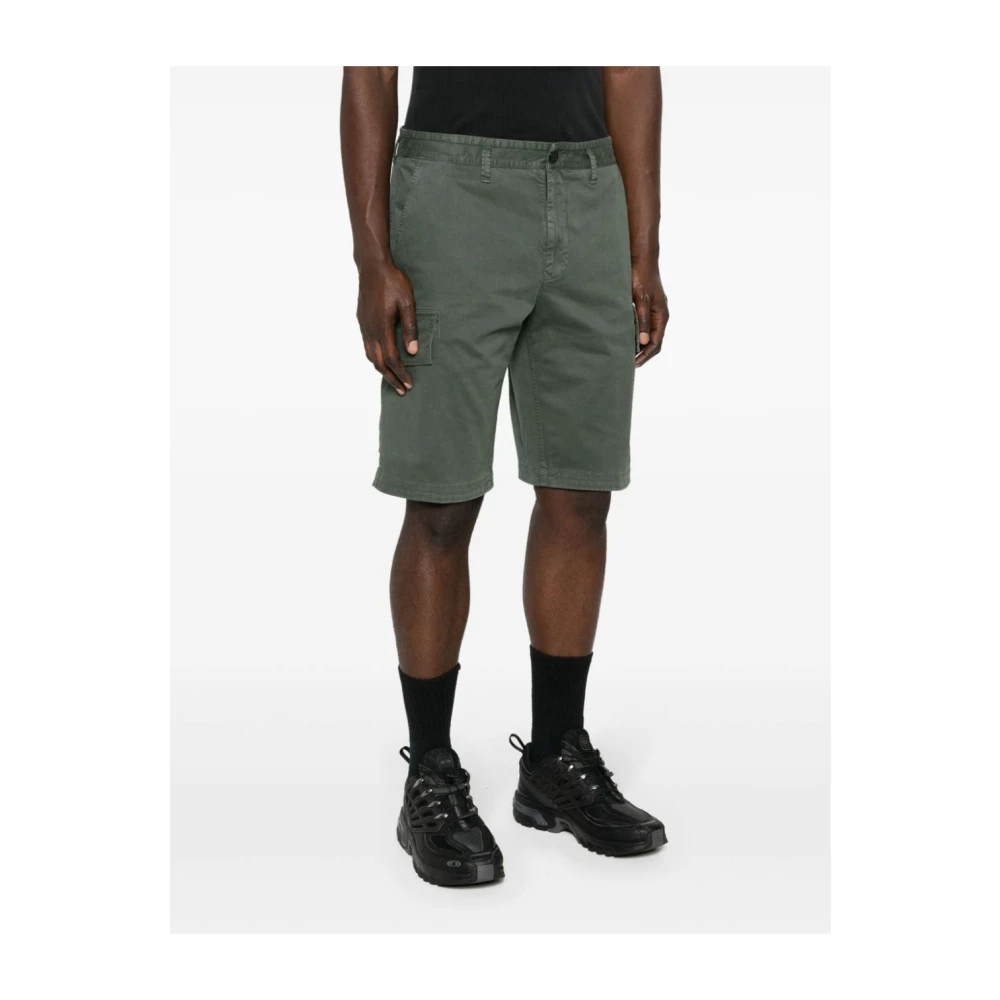 Stone Island Stijlvolle Bermuda Shorts voor Mannen Green Heren