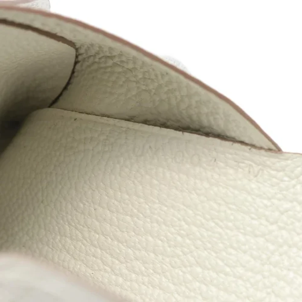 Hermès Vintage Pre-owned Leather wallets Beige Dames