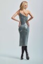 robe-midi-a-sequins-avec-decoupe