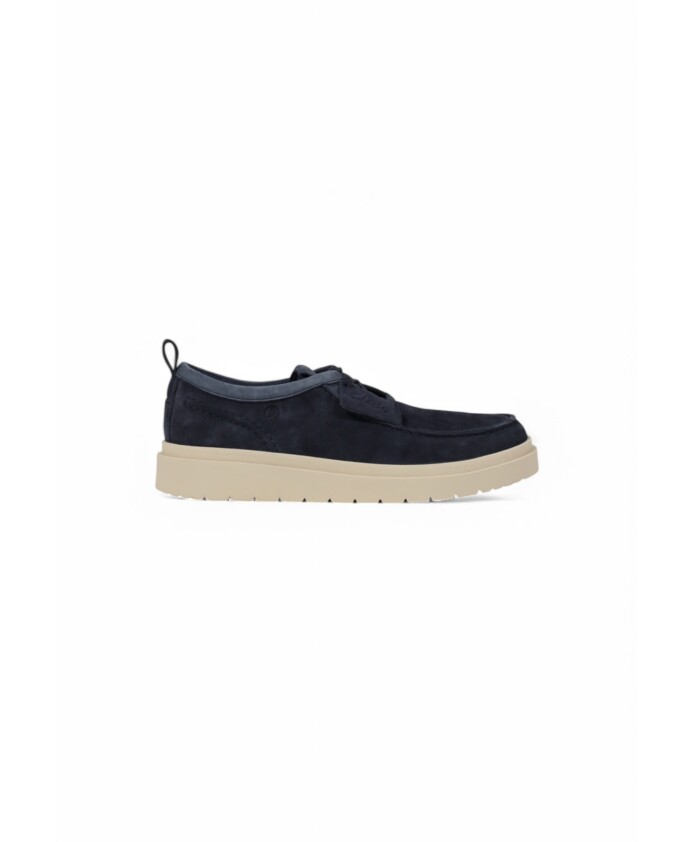 sneakers-en-cuir-avec-semelle-en-caoutchouc