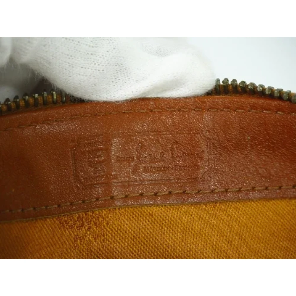 MCM Pre-owned Canvas handbags Brown Dames