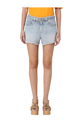 chic-denim-shorts