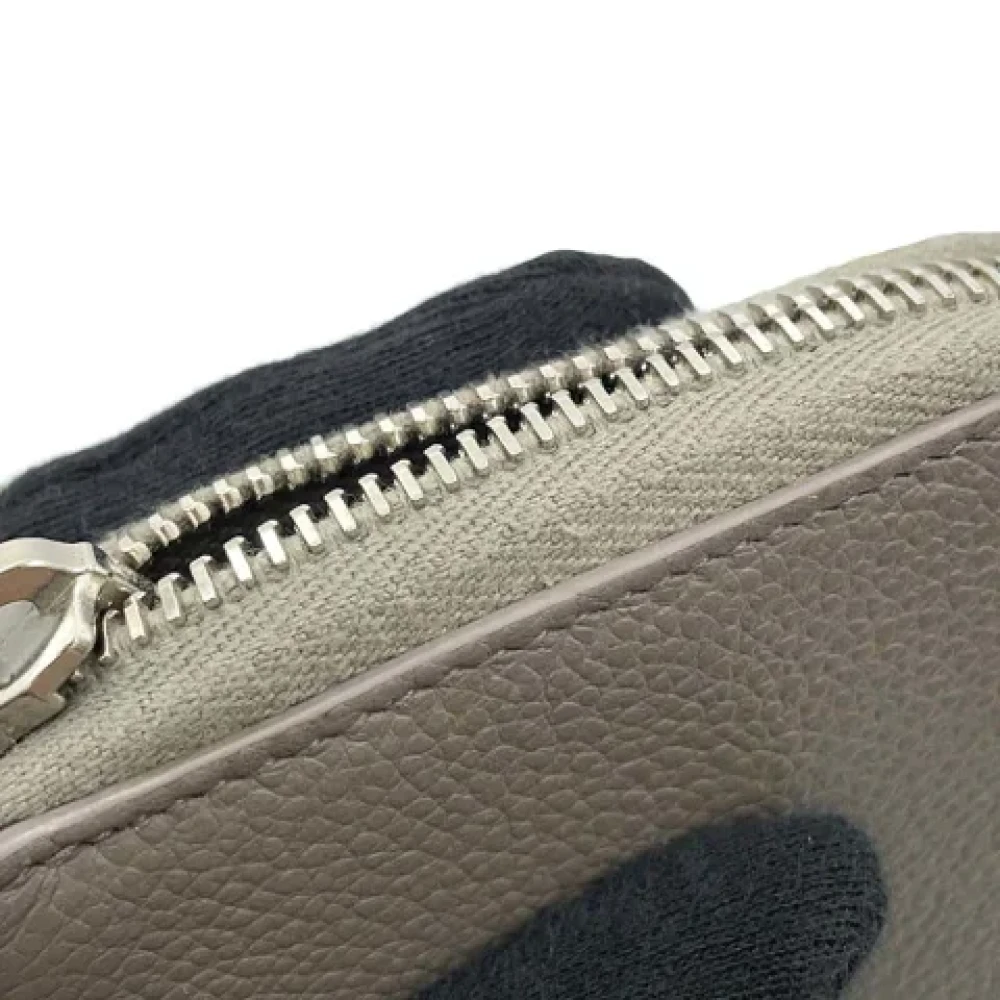 Saint Laurent Vintage Pre-owned Leather wallets Gray Dames