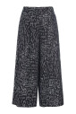 wide-trousers