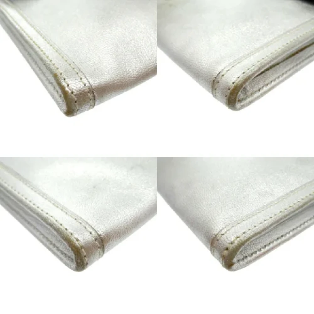 Hermès Vintage Pre-owned Fabric clutches White Dames
