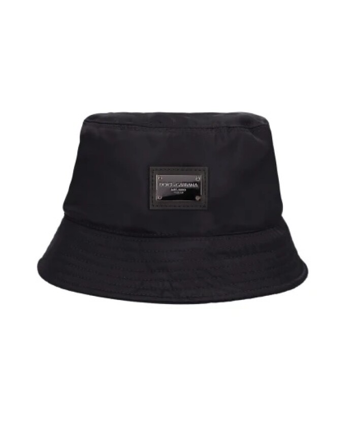 bob-en-nylon-avec-plaque-de-la-marque