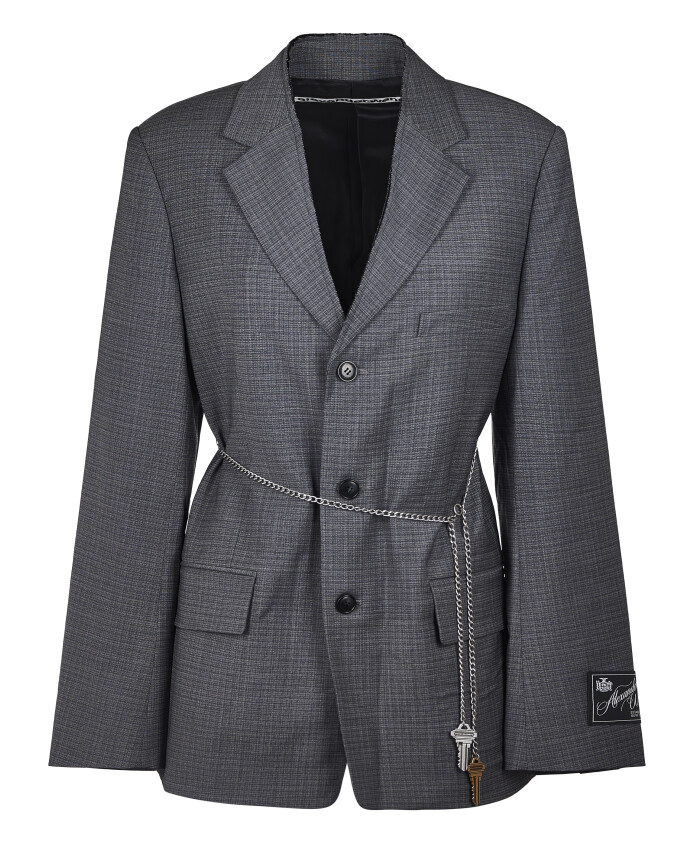 blazer-ajuste-avec-chaine